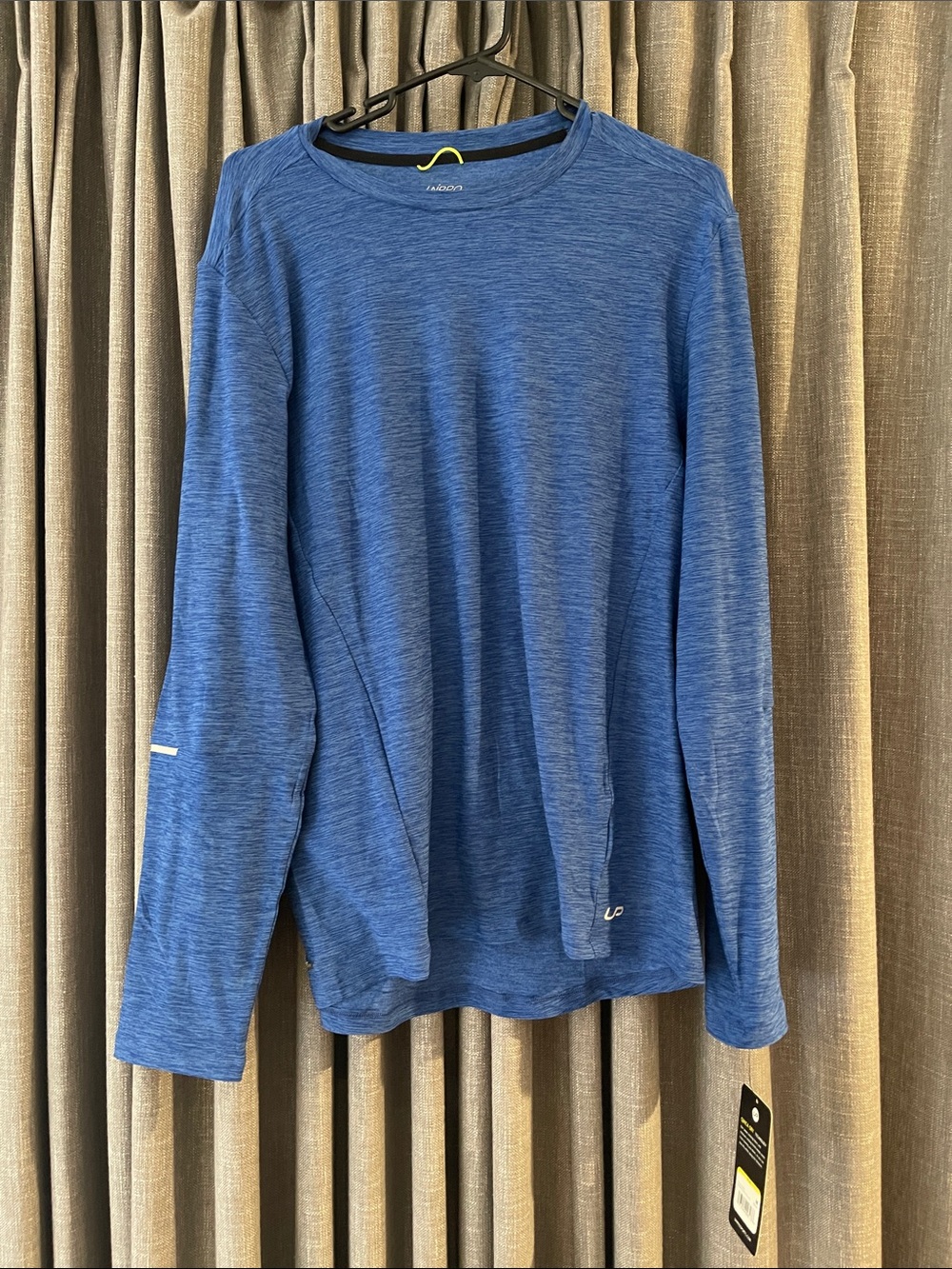 Men's Long-Sleeve Performance Tee - Blue